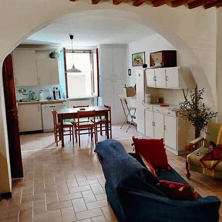 Ai 4 Gatti Apartament *